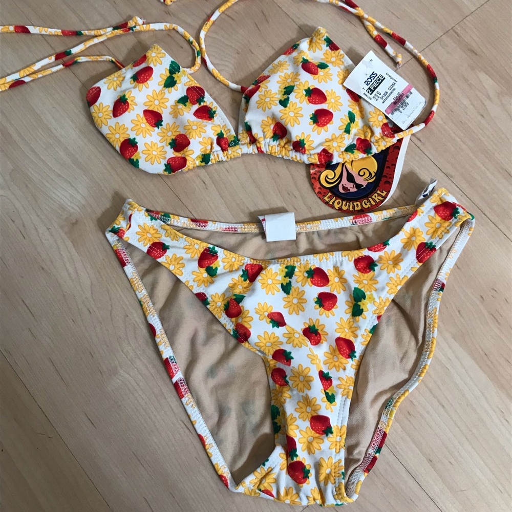 NWT Liquid Girl Two Piece Bikini Size S